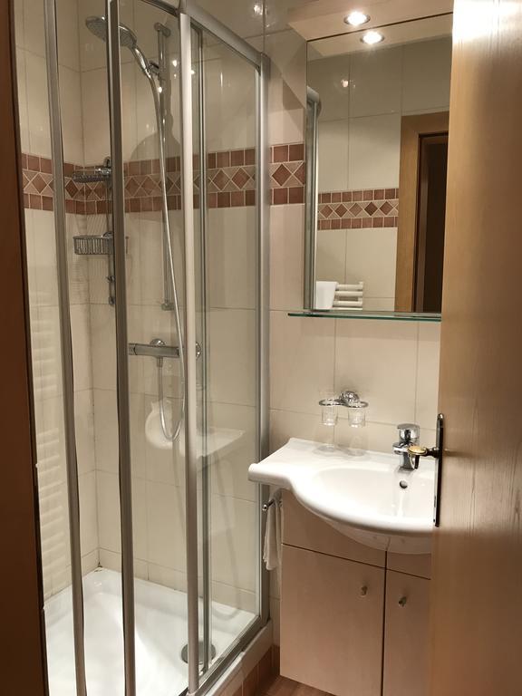 Gasthof-Pension Zur Klause Ratten Dış mekan fotoğraf
