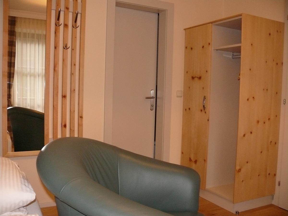 Gasthof-Pension Zur Klause Ratten Dış mekan fotoğraf